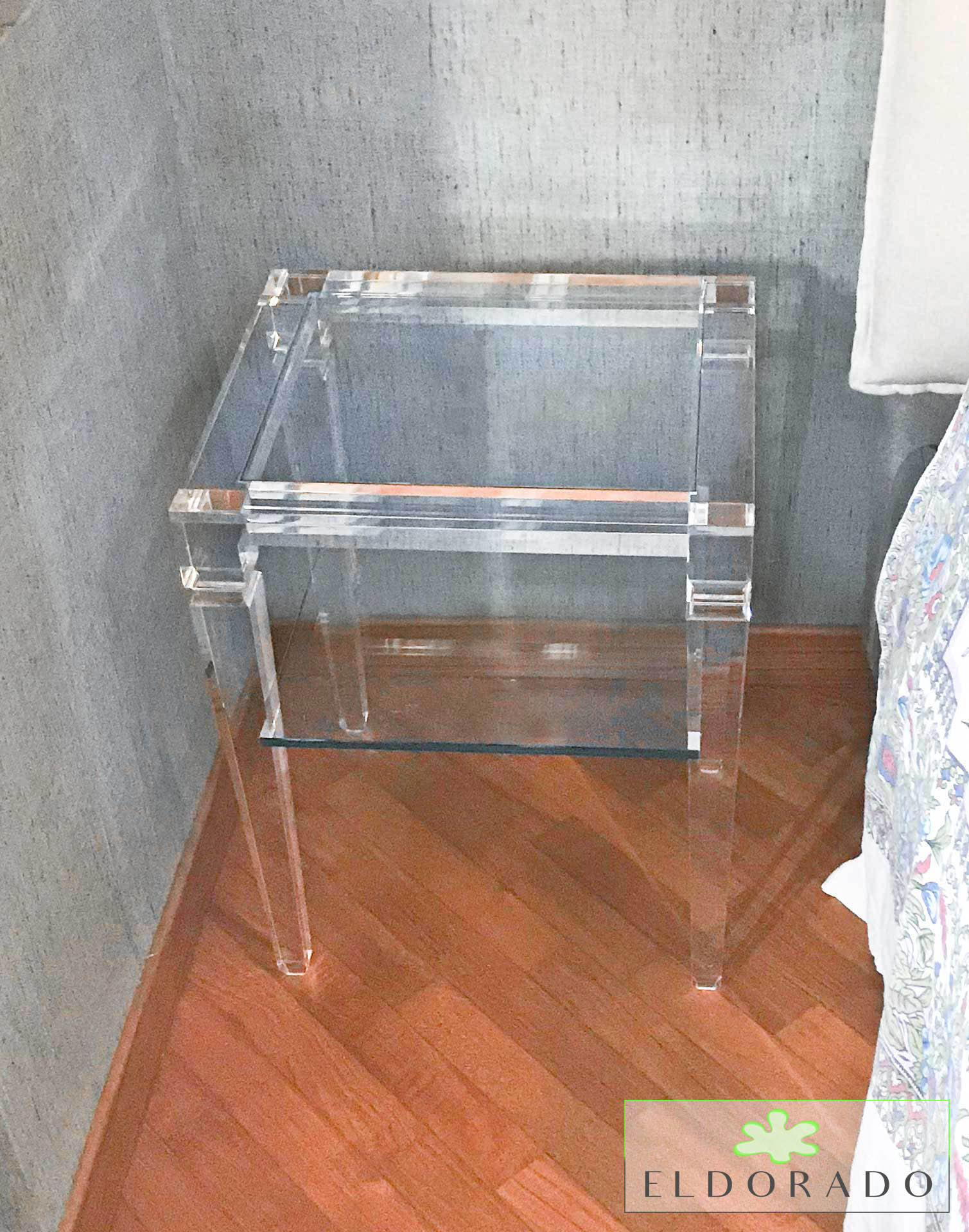 Tavolino con ripiano cm 70x40x50 in plexiglass trasparente tavolo